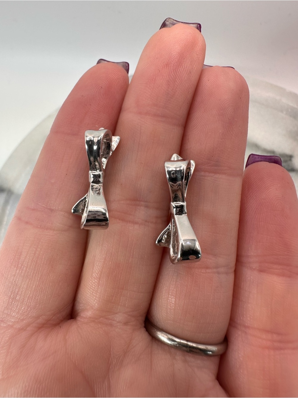 Kate Spade Silver Bow Earrings - Shiny Silver Bow Design - Picture 5 of 7